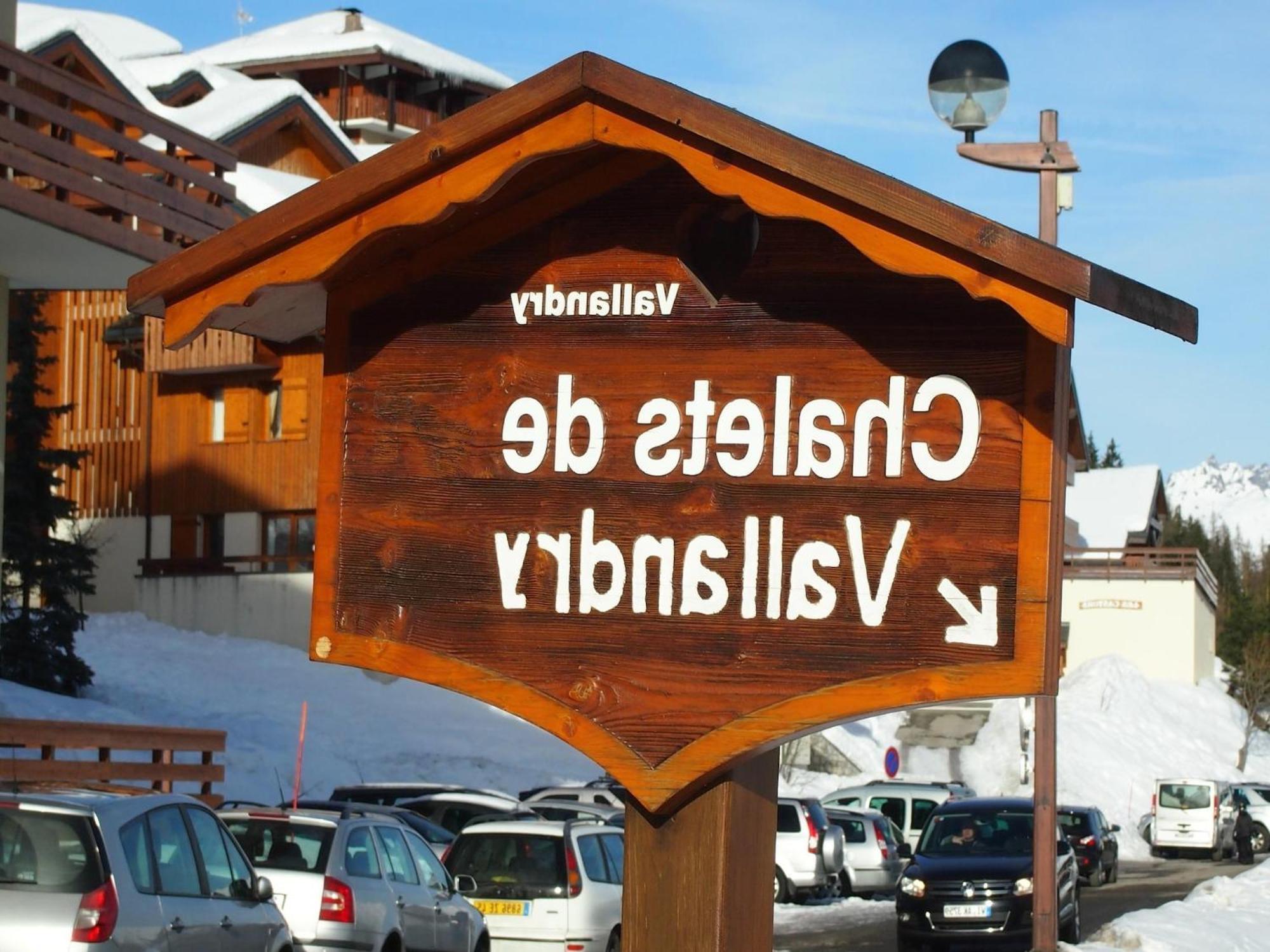 夫人的拖鞋酒店 佩塞楠克鲁瓦 外观 照片